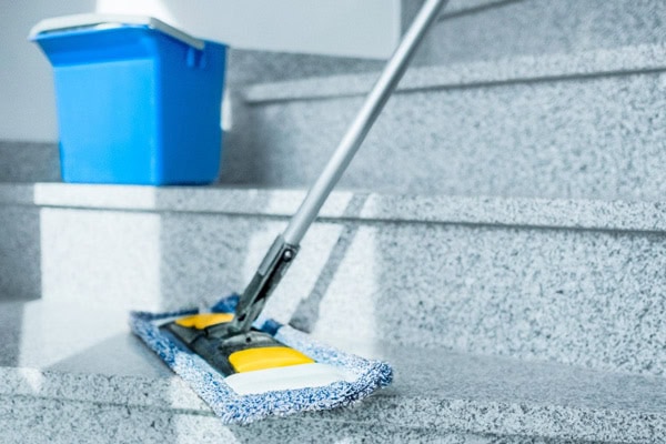 Treppenhausreinigung